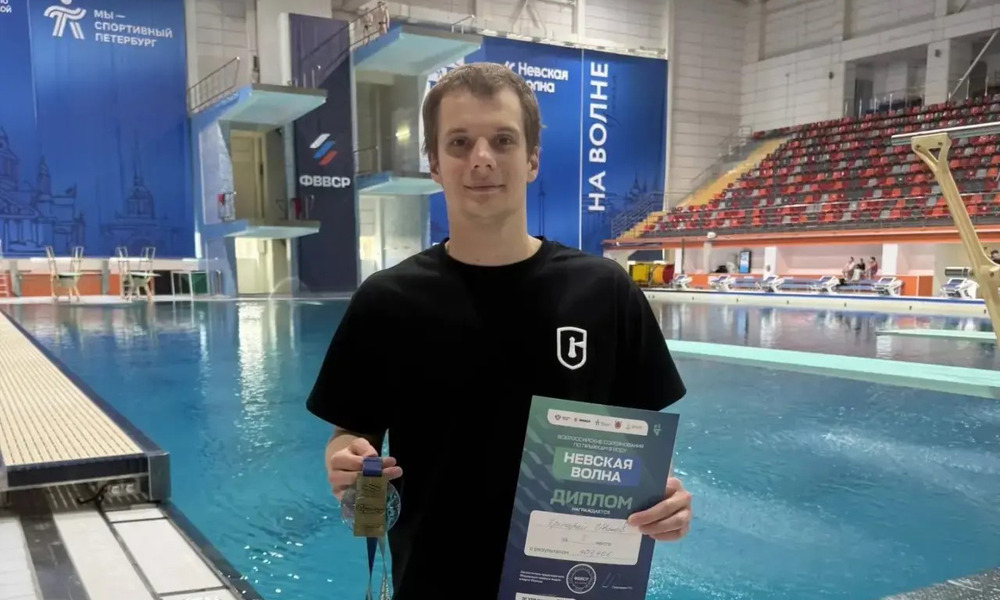 Григорий Иванов стал первым на Всероссийских соревнованиях по прыжкам в воду